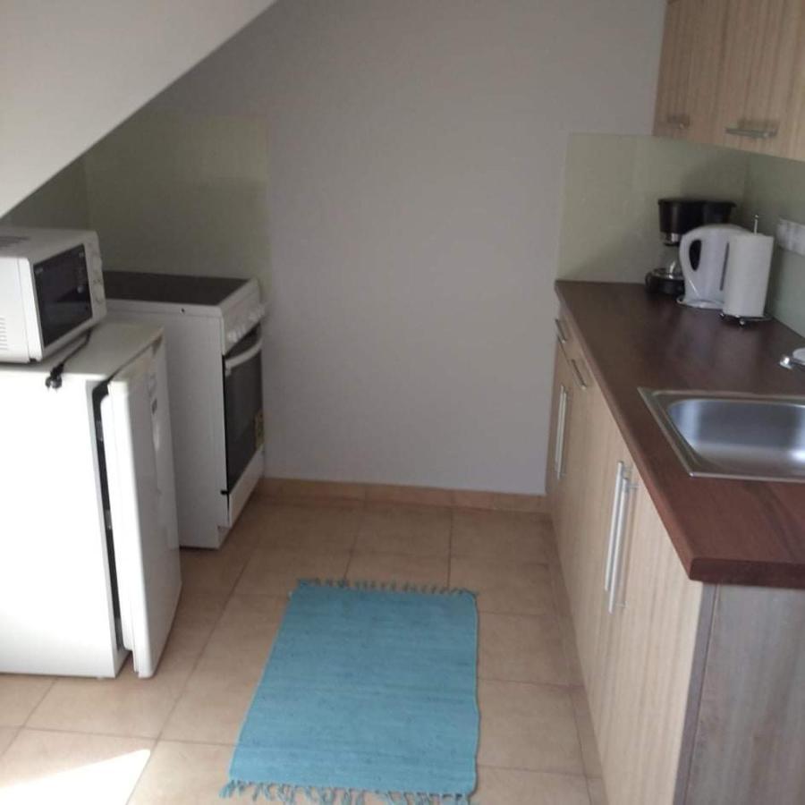Tahiti Apartman Hajdúszoboszló Exteriör bild